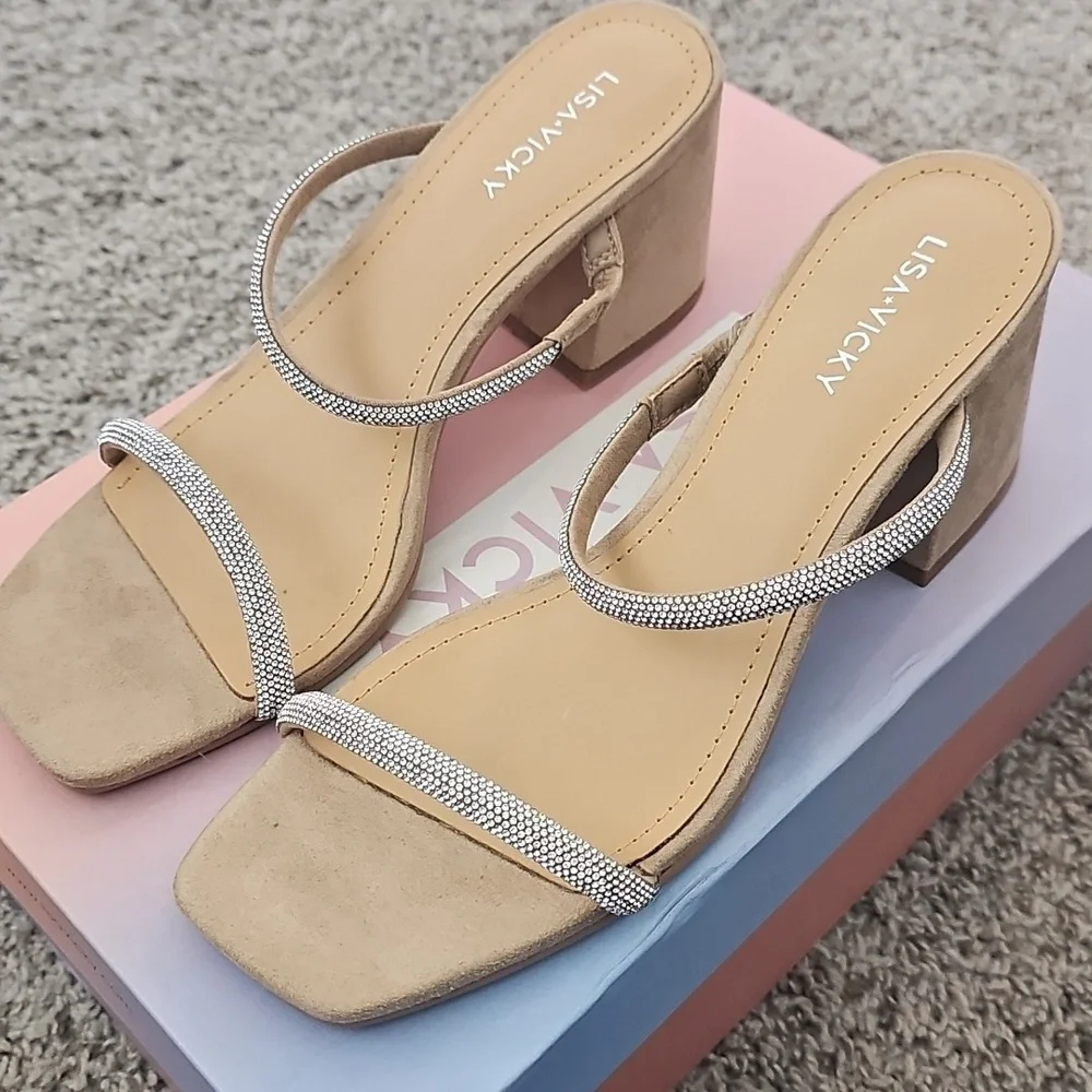 Lisa Vicky Mood Pave' Nude and Silver Heels NIB Size 7.5